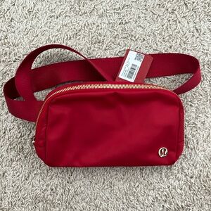 Lululemon belt bag